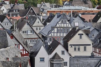 Unterschiedliche Blickwinkel auf Fachwerkhäuser 1