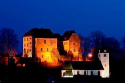 Schloss Westerburg bei Nacht
