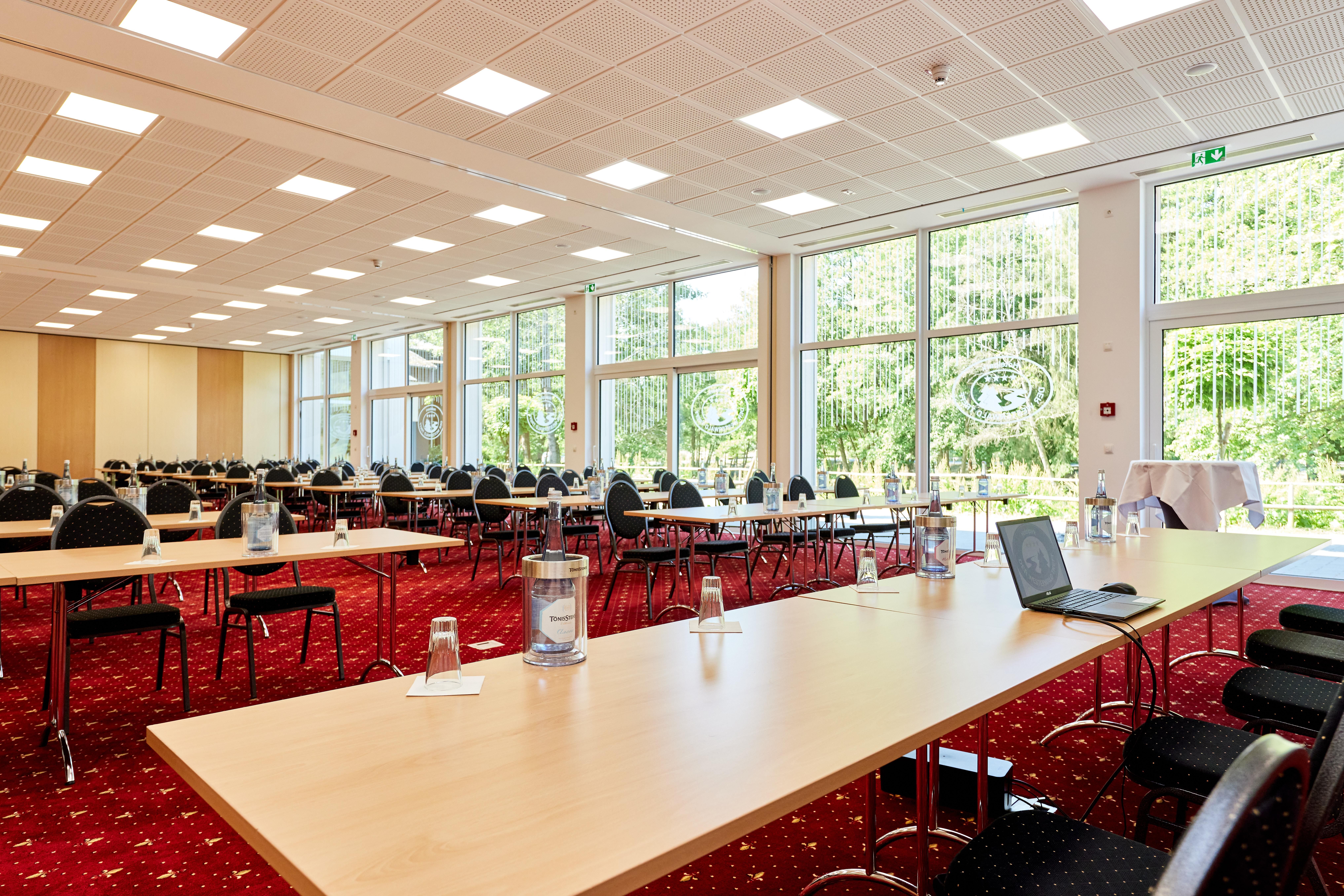 Tagungsraum Blick von Plenum parlamentarisch 3 Hot