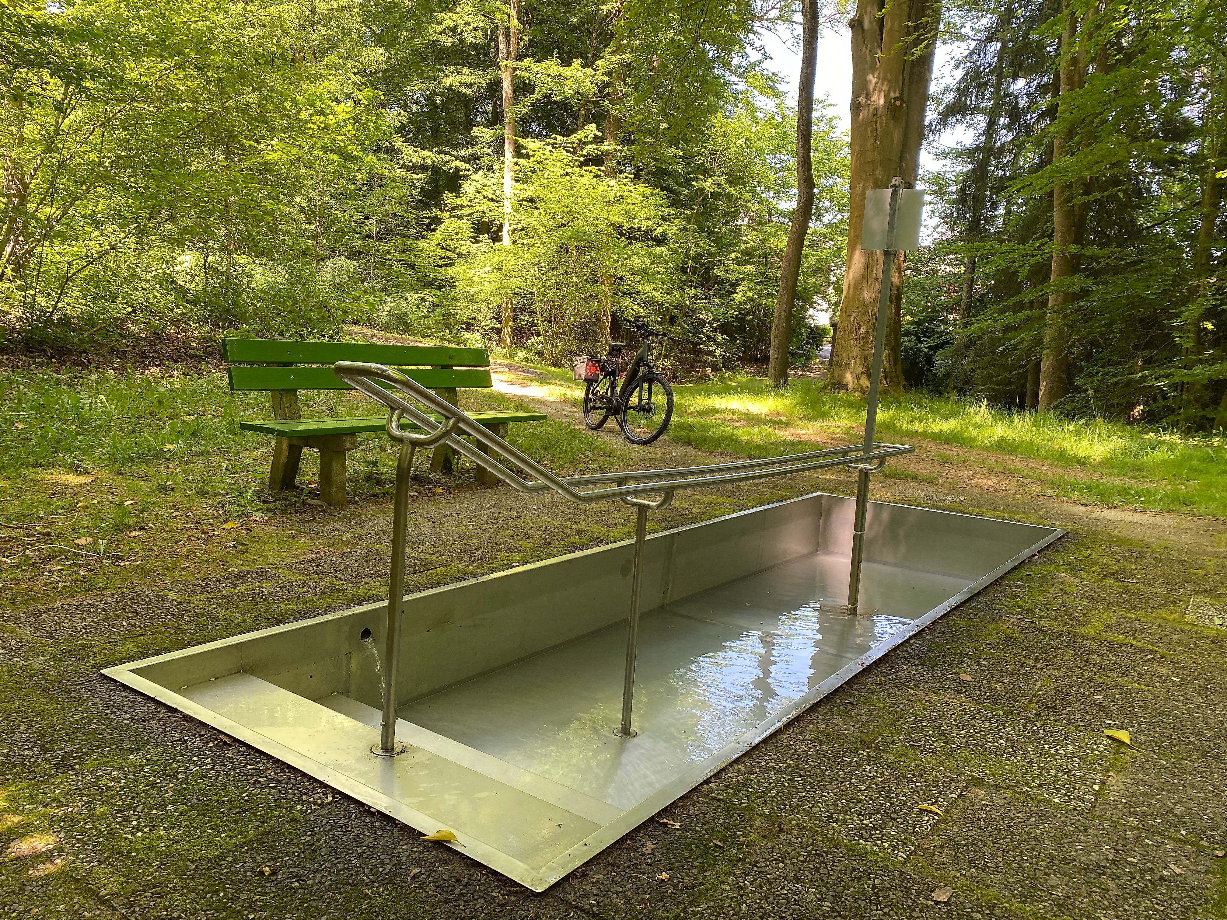 Wassertretanlage am Eingang von Flammersfeld